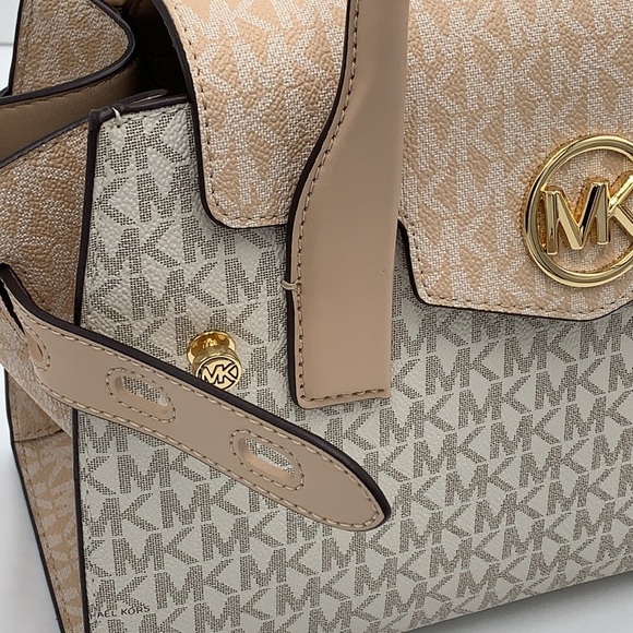 MICHAEL KORS
Carmen Medium Color-Block Logo Satchel color Buff Multi - Picture 15 of 16